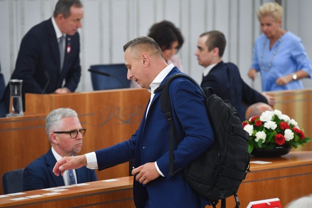 Senator KO Krzysztof Brejza na sali obrad izby w Warszawie /Piotr Nowak /PAP