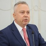 Senator wykluczony z klubu. O co poszło?