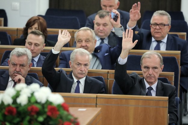 Senatorowie KO, od lewej: Kazimierz Kleina, Sławomir Rybicki, Bogdan Klich / 	Tomasz Gzell    /PAP