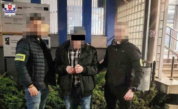 Seniorze, nie wyrzucaj koperty z pieniędzmi przez okno. To na pewno oszustwo 