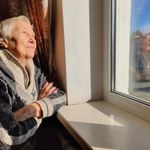 Seniorzy "oddają" mieszkania w zamian za dożywotnią rentę. Na czym polega odwrócony kredyt hipoteczny?