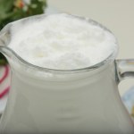 nabiał Seniorzy powinni na stałe wprowadzić do menu. To strażnik zdrowego serca i mocnych kości