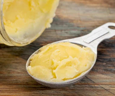 Seniorzy powinni używać codziennie. Na jelita działa jak balsam, wzmacnia kości i stawy, poprawia wzrok