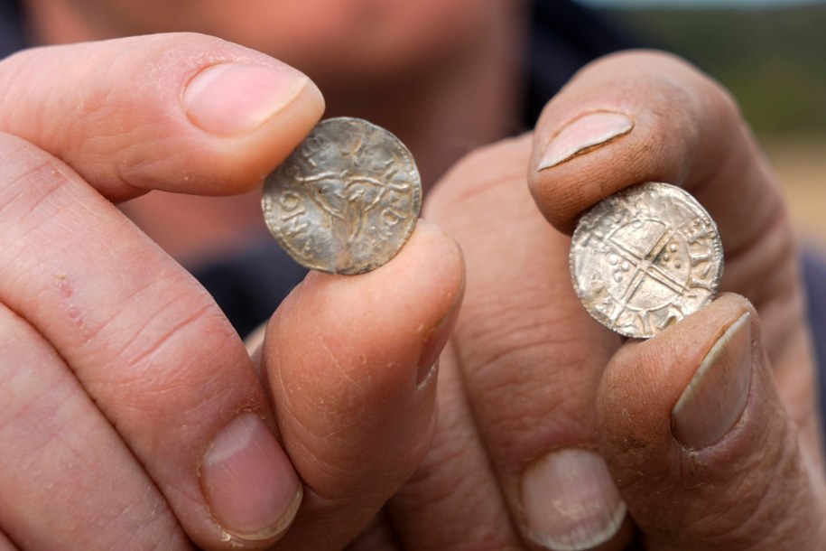Sensacja archeologiczna! Setki monet z czasów wikingów znalezione w Norwegii /TERJE PEDERSEN /PAP/NTB