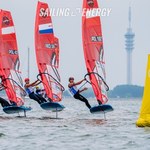 Sensacja w windsurfingowym PŚ! Medal dla Polaka!