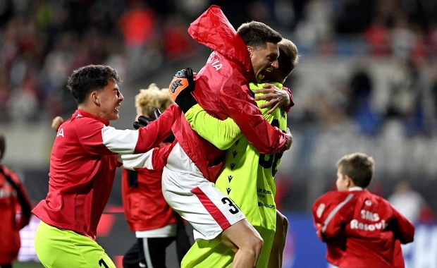 Sensacyjna porażka Lecha w 1. rundzie Pucharu Polski