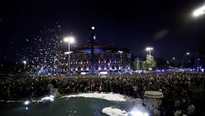 Separatyści i dziennikarze protestowali w Barcelonie. Powody były odmienne