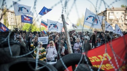 Separatyści zajęli siedzibę radia i tv w Doniecku