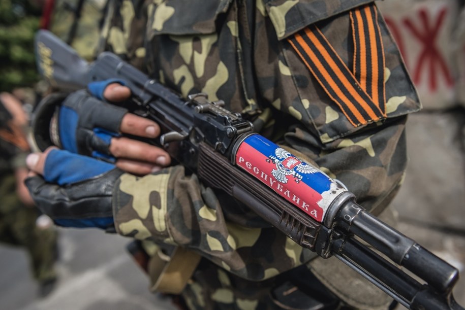 Separatysta walczący na wschodzie Ukrainy na rzecz Rosji (zdj. poglądowe) /Shutterstock