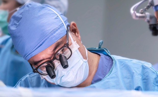 Serca naprawione, a pacjentów nie trzeba było nawet "ciąć"