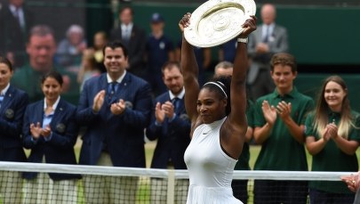 Serena Williams triumfuje na Wimbledonie. Pokonała Kerber w dwóch setach
