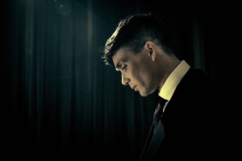 Co oglądać po Peaky Blinders? Seriale w podobnym klimacie