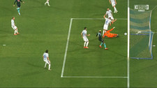 Serie A. Kuriozalny gol samobójczy w meczu Napoli - Inter (POLSAT SPORT). Wideo