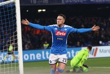 Serie A. Napoli - Juventus 2-1. Gol Piotra Zielińskiego