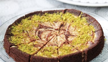 Sernik, a może brownie? Oto przepis na obłędne sernikobrownie z pistacjami 