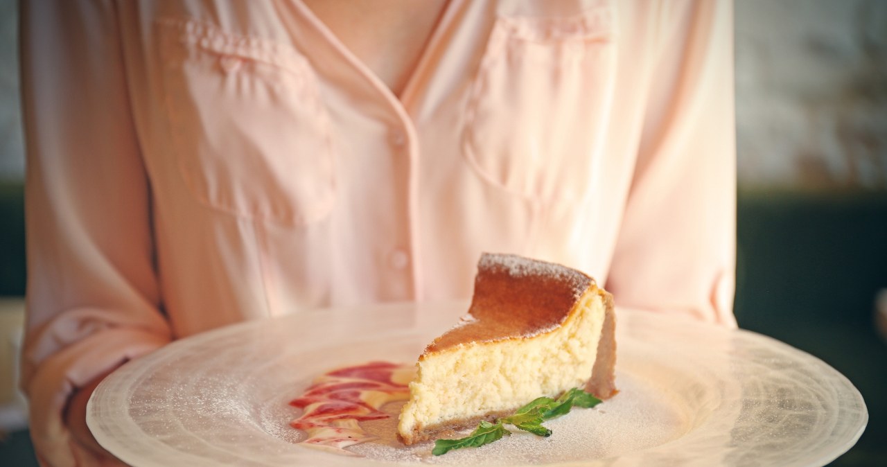 Sernik to częsty deser na świątecznym stole /123RF/PICSEL