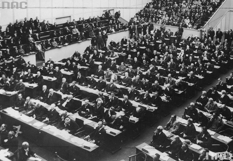 Sesja Rady Ligi Narodów w Genewie. Zdjęcie z 1931 roku /Z archiwum Narodowego Archiwum Cyfrowego