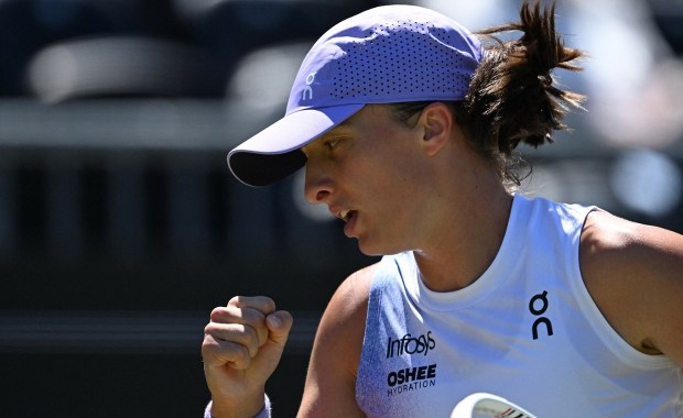 Set w 24 minuty. Iga Świątek rozpoczęła Wimbledon