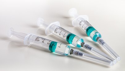 Setki strzykawek w kanale pod Poznaniem. Policja zajmuje się wyjaśnieniem sprawy