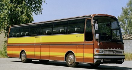 Setra 215 HD / Kliknij /Informacja prasowa