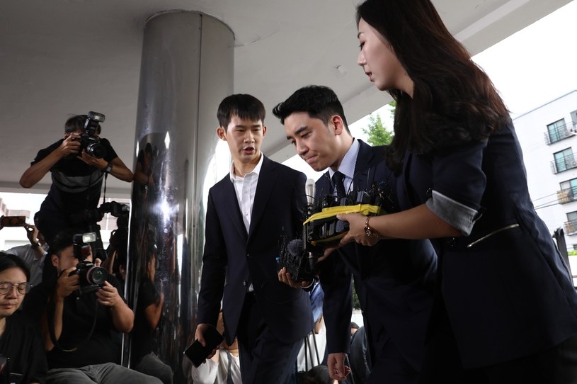 Seungri w otoczeniu mediów /Chung Sung-Jun /Getty Images