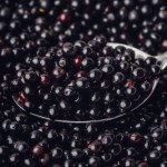 Sezon na czarny bez już się rozpoczął. Sok z niego przygotowuję co roku, bo jest najlepszy na obniżenie cukru