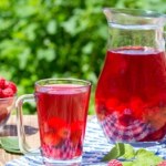 Sezon na domowe soki ruszył. Mrówka ma sokownik za 79 zł i akcesoria do przetworów