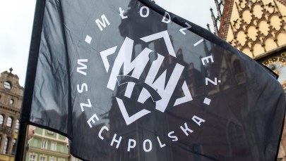 Sfałszowane podpisy pod listami Młodzieży Wszechpolskiej. Jest postępowanie wobec prokuratorów