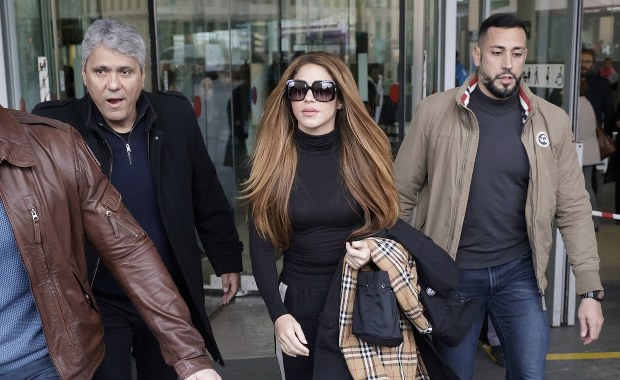 Shakira kpi z Piqué i pobija rekord YouTube’a: Zamieniłeś ferrari na twingo