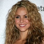 Shakira pomaga dzieciom