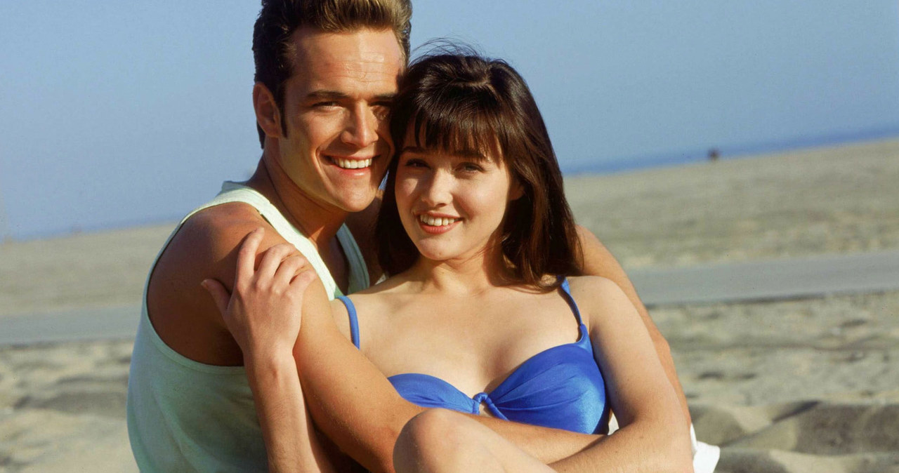 Shannen Doherty i Luke Perry w serialu "Beverly Hills 90210" /INTERFOTO USA/SIPA /East News