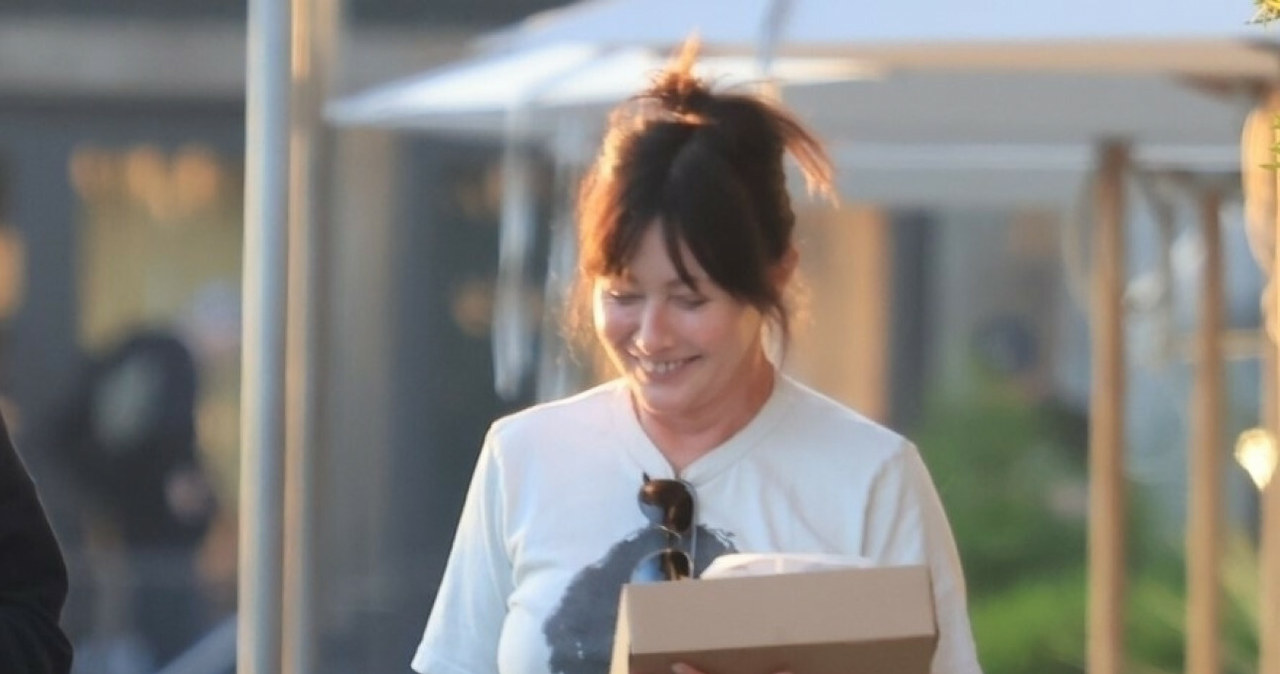 Shannen Doherty nie poddaje się i walczy z chorobą /Backgrid/East News /East News