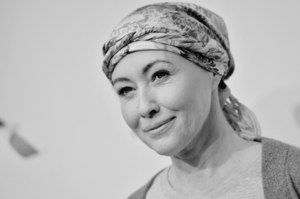 Shannen Doherty przegrała walkę z rakiem. Na co chorowała? Jakie miała objawy?