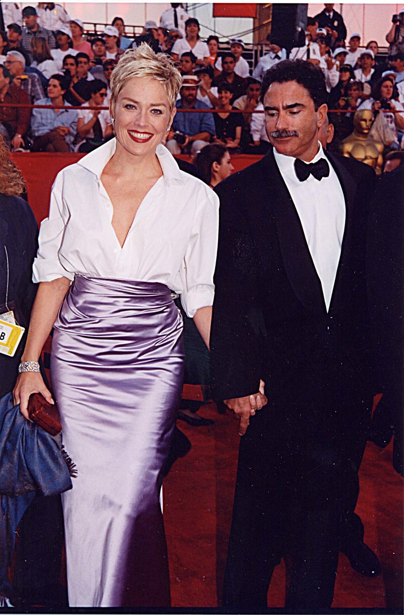 Sharon Stone na Oscarach w 1998 roku /Jeff Kravitz/FilmMagic /Getty Images