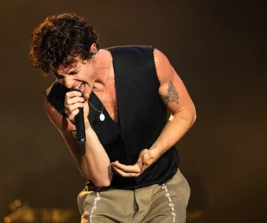 Shawn Mendes wraca do koncertowania. Wokalista wystąpi też w Polsce
