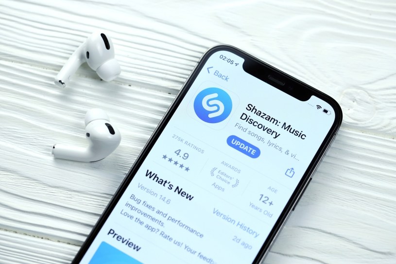 Shazam to jedna z aplikacji do rozpoznawania piosenek. /123RF/PICSEL