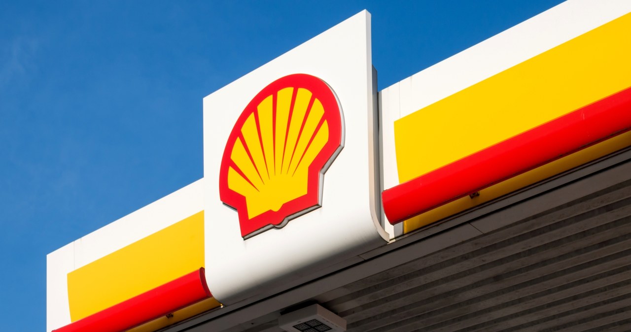Shell sprzedaje stacje paliw w Rosji /123RF/PICSEL