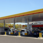 Shell stawia na paliwa alternatywne i ładowarki