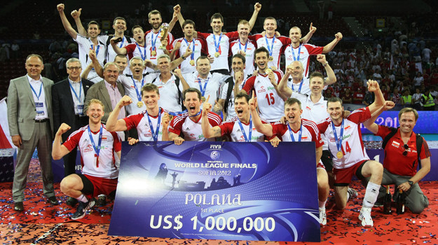 Pokazali, jak zwyciężać! Siatkarska reprezentacja Polski po zwycięstwie w Sofii / /fivb.org