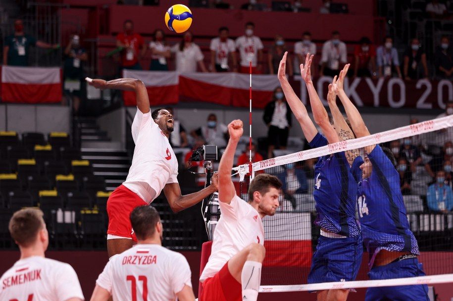 Siatkarz reprezentacji Polski Wilfredo Leon  podczas meczu ćwierćfinałowego z Francją na igrzyskach w Tokio. / 	Leszek Szymański    /PAP