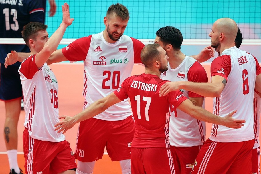 Siatkarze reprezentacji Polski /Łukasz Gagulski  /PAP