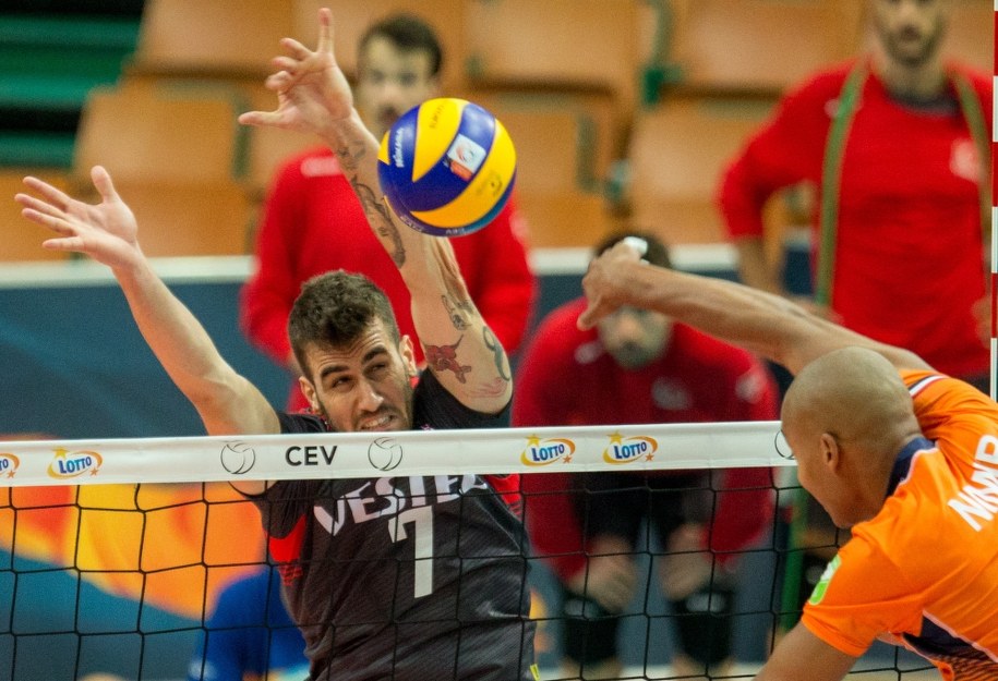 Siatkarze z Holandii niespodziewanie przegrali z Turcją /Andrzej Grygiel /PAP