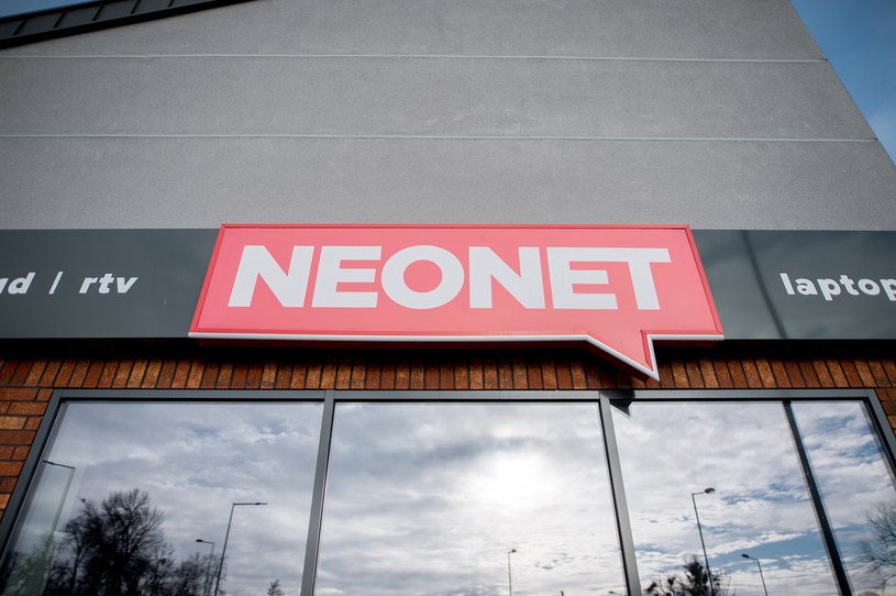 Sieć sklepów Neonet ogłasza upadłość. /Daniel Dmitriew / Forum /Agencja FORUM