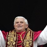 Siedem lat temu kardynał Ratzinger został papieżem