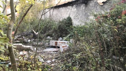 Siedmiolatek przygnieciony dwumetrową ścianą. Jest śledztwo