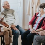 Siedzenie może wspierać pamięć. Ważne, co robisz w tym czasie