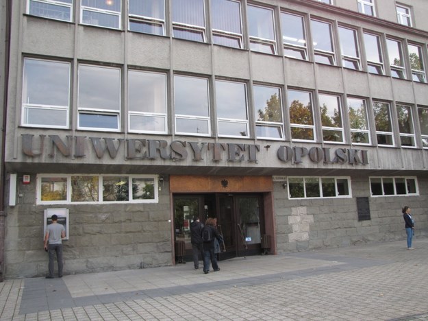 Siedziba byłej Wyższej Szkoły Pedagogicznej (dziś Uniwersytet Opolski), w której bracia przeprowadzili zamach /Marcin Buczek /RMF FM