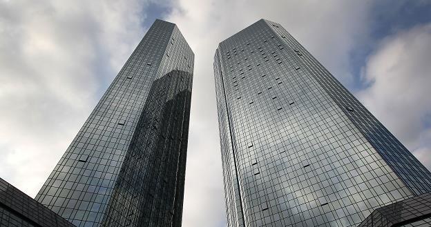 Siedziba Deutsche Bank we Frankfurcie nad Menem /fot. DANIEL ROLAND /AFP