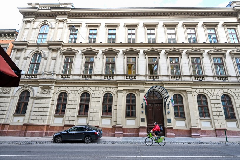 Siedziba MBI mieści się w Budapeszcie. Instytucja nie chce zwrócić budynku pomimo planów przenosin do Moskwy /Attila Kisbenedek /AFP