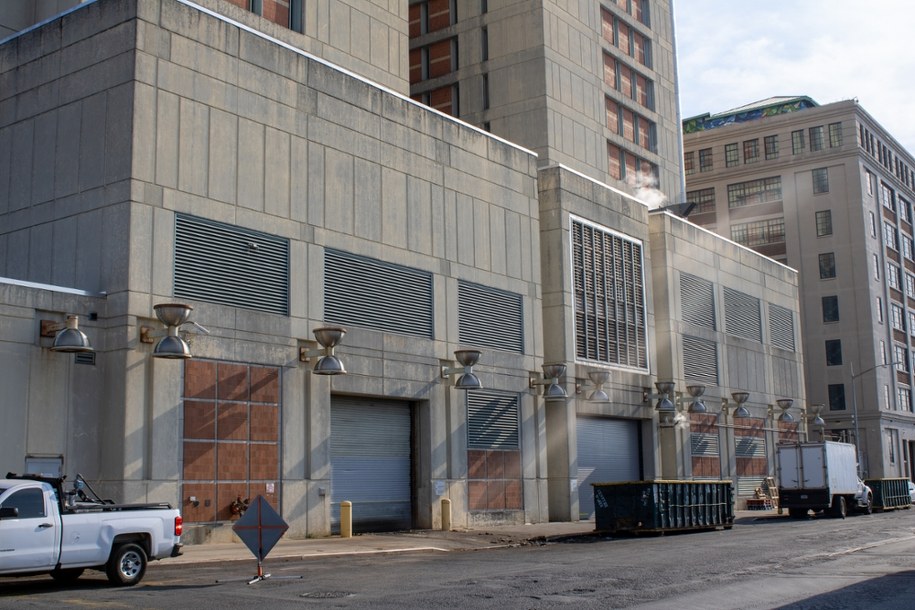 Siedziba MDC w Nowym Jorku /Shutterstock